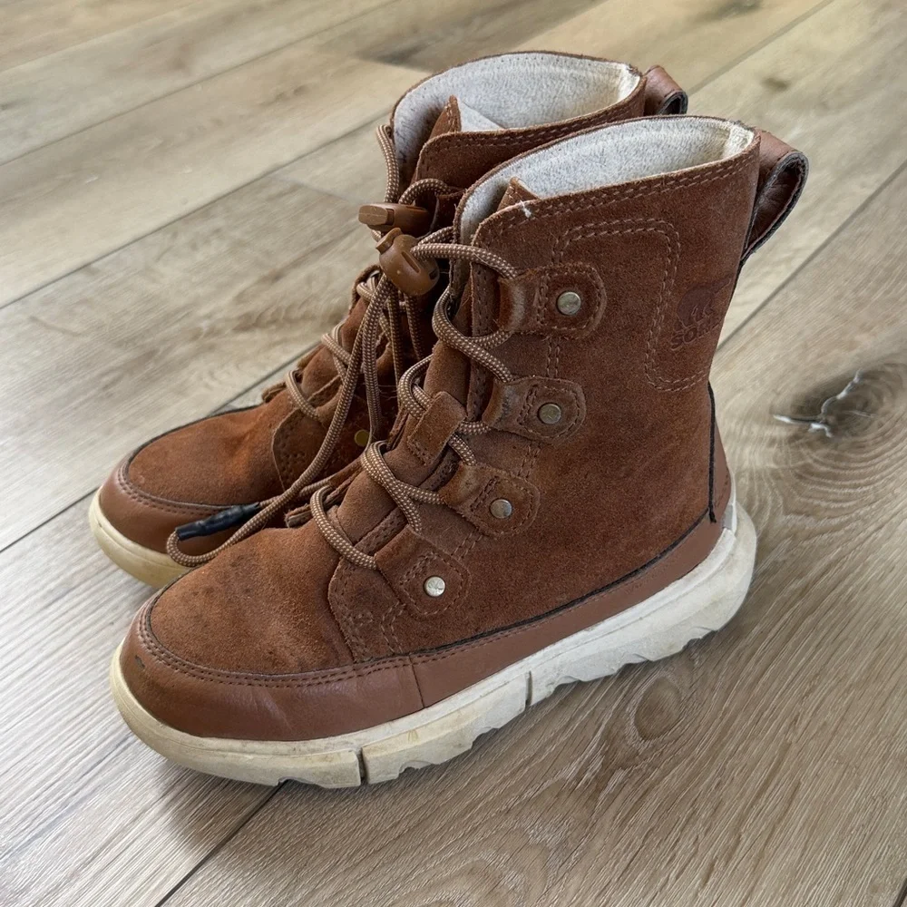 SOREL Kids Explorer Joan Boots